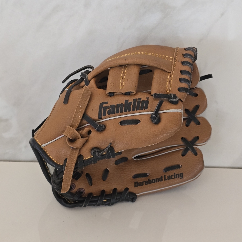 FRANKLIN FIELD MASTER SERIES Baseball Glove 9.5" inch